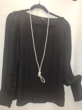 Express/ M/ Black